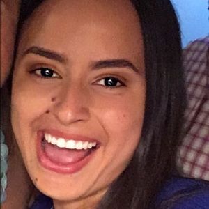 Meet your Posher, Carolina